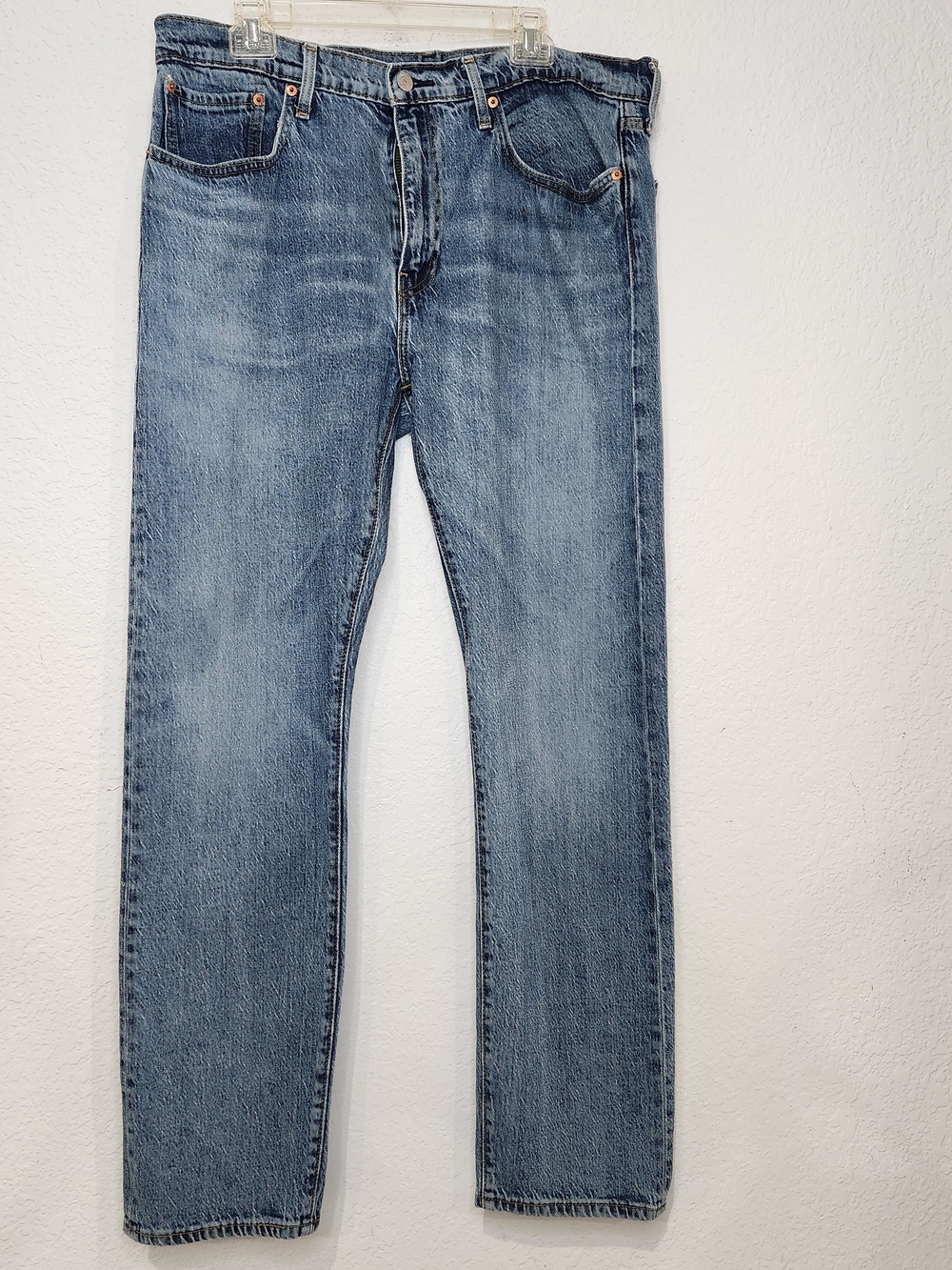 Levi's 502 Men's Straight Jeans in Faded Blue Denim
